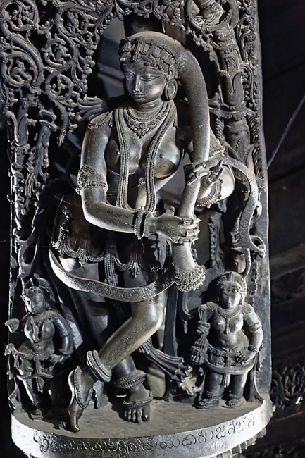Belur-Temple de Shiva-051